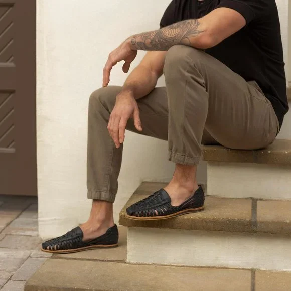 Nisolo Black Leather Sandals - Picture 2 of 6